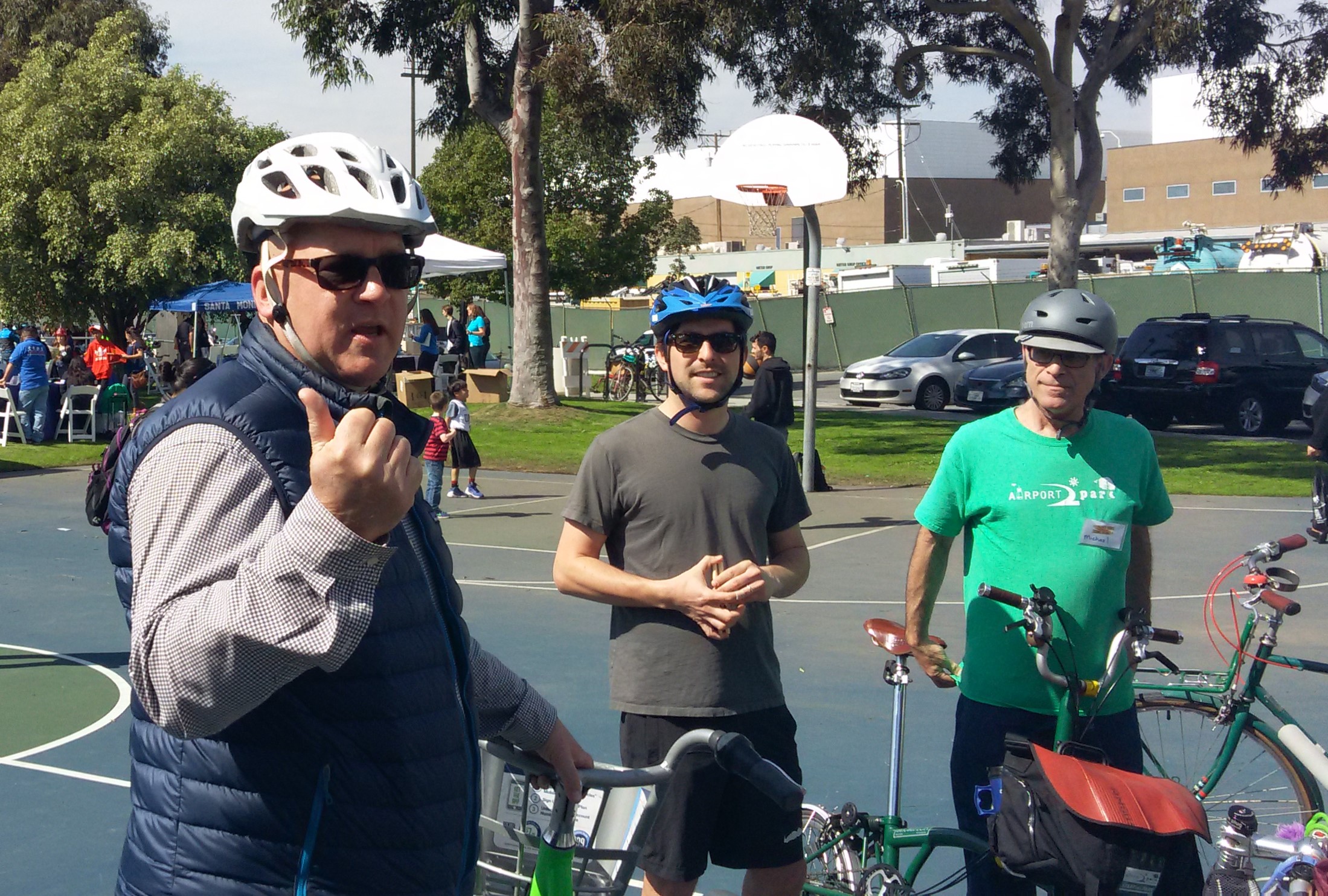 Santa-Monica-Mayor-Instructions-Before-Ride