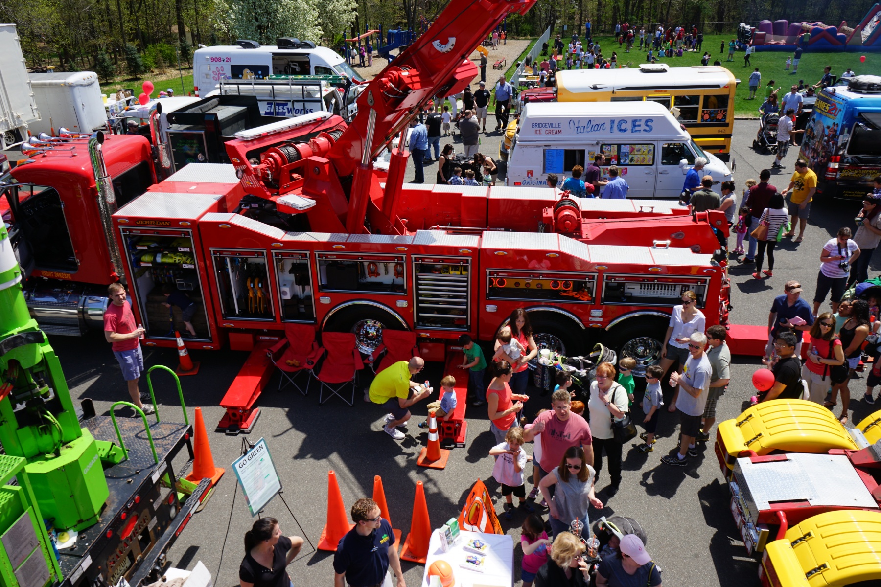 THS-Touch-a-Truck-2015-00081