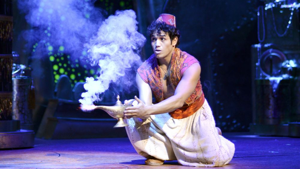 aladdin-adam-jacobs