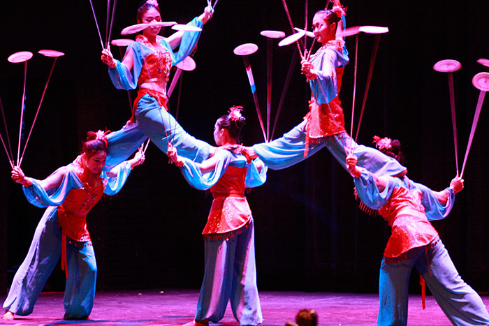 Peking-Acrobats-001web