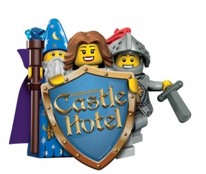 Castle_Hotel_logo_Minifigure_HR_esqvlz