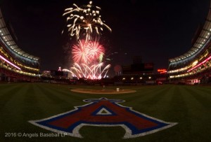 angels_fireworks
