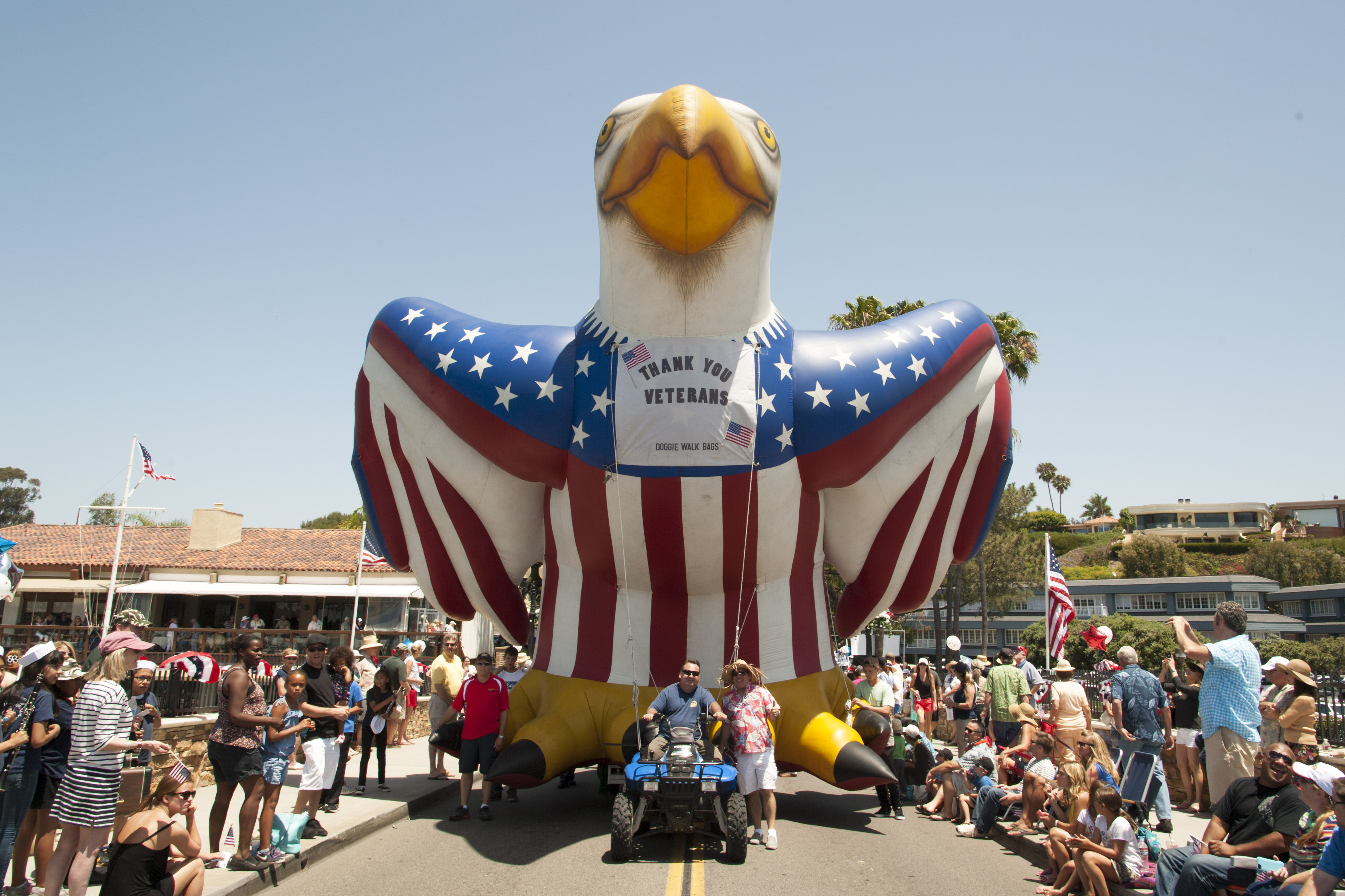 Balboa-Island-Parade-150